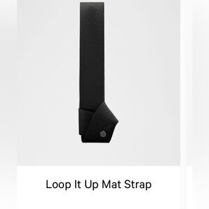 NWOT Lululemon mat strap